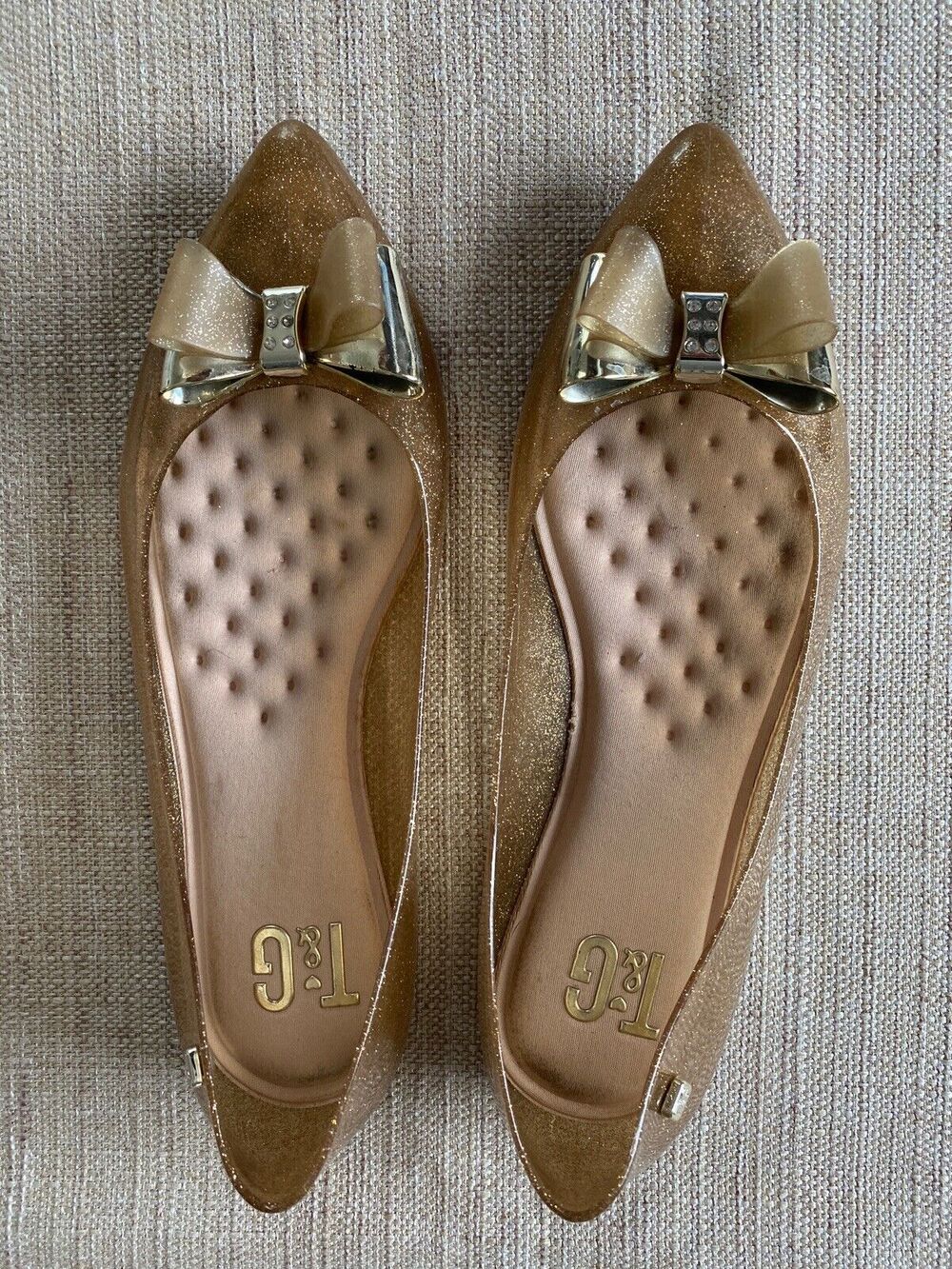 T & G Cute and super comfortable! Brazilian's shoes 10/11